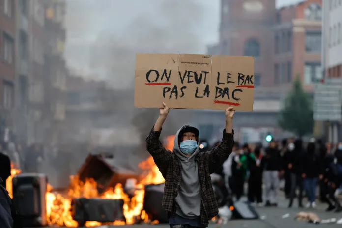 France student riots