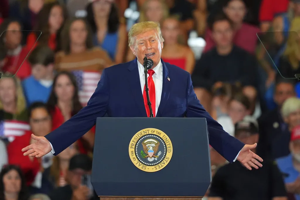 Trump says Iranian nuclear sites hit in Midnight Hammer were also ‘drug factories’