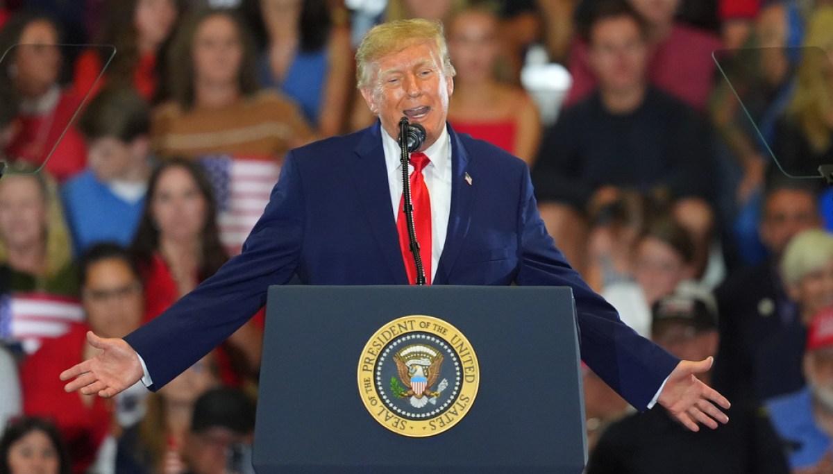 Trump says Iranian nuclear sites hit in Midnight Hammer were also ‘drug factories’