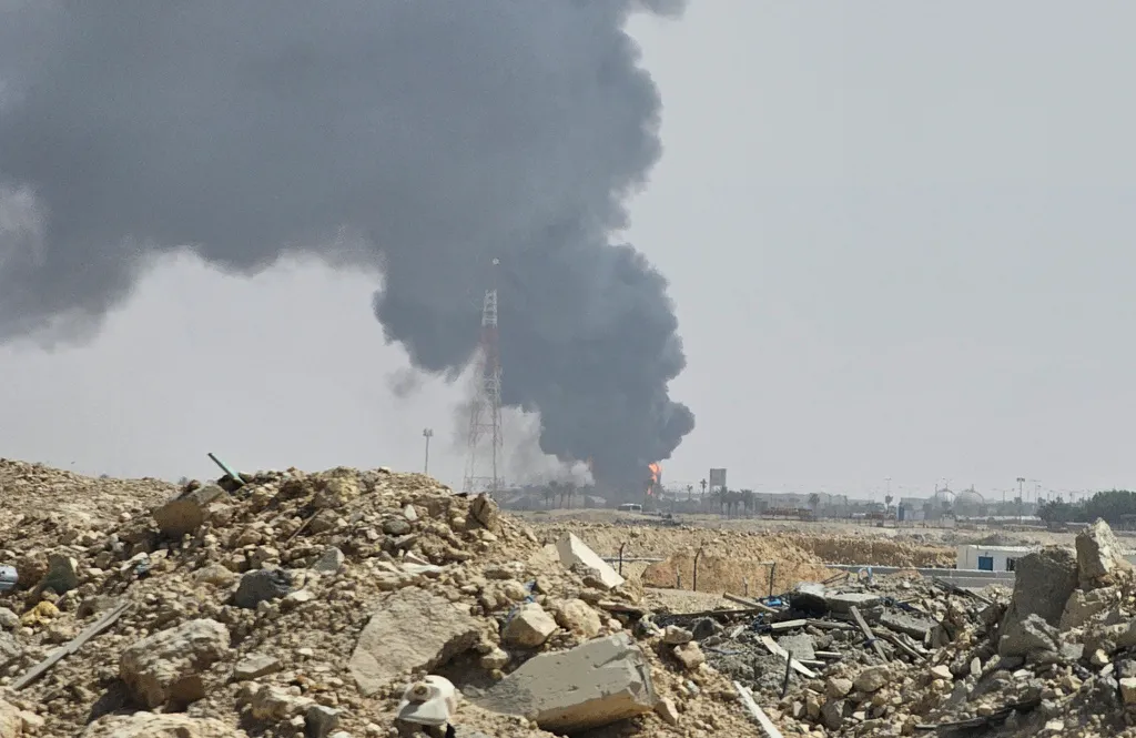 American citizen among the dead in latest Houthi attack on Riyadh airport, Rubio says
