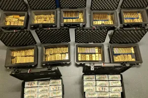 Ex-CIA official admits to $194 million fraud scheme involving gold bars