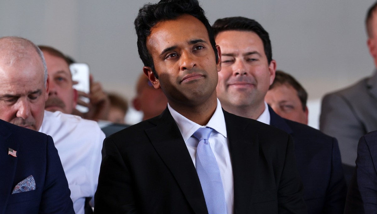 Vivek Ramaswamy lags behind Democrat Amy Acton in race to keep Ohio governor seat red