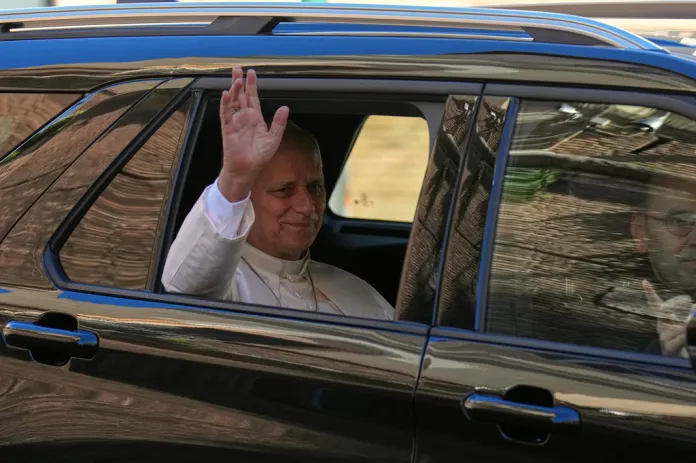 Pope ride to hospital