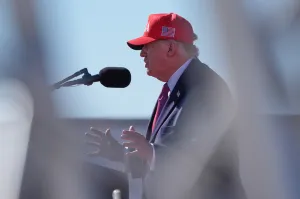 Trump asks Arizonans to vote in honor of Charlie Kirk: ‘Let’s have a big victory’