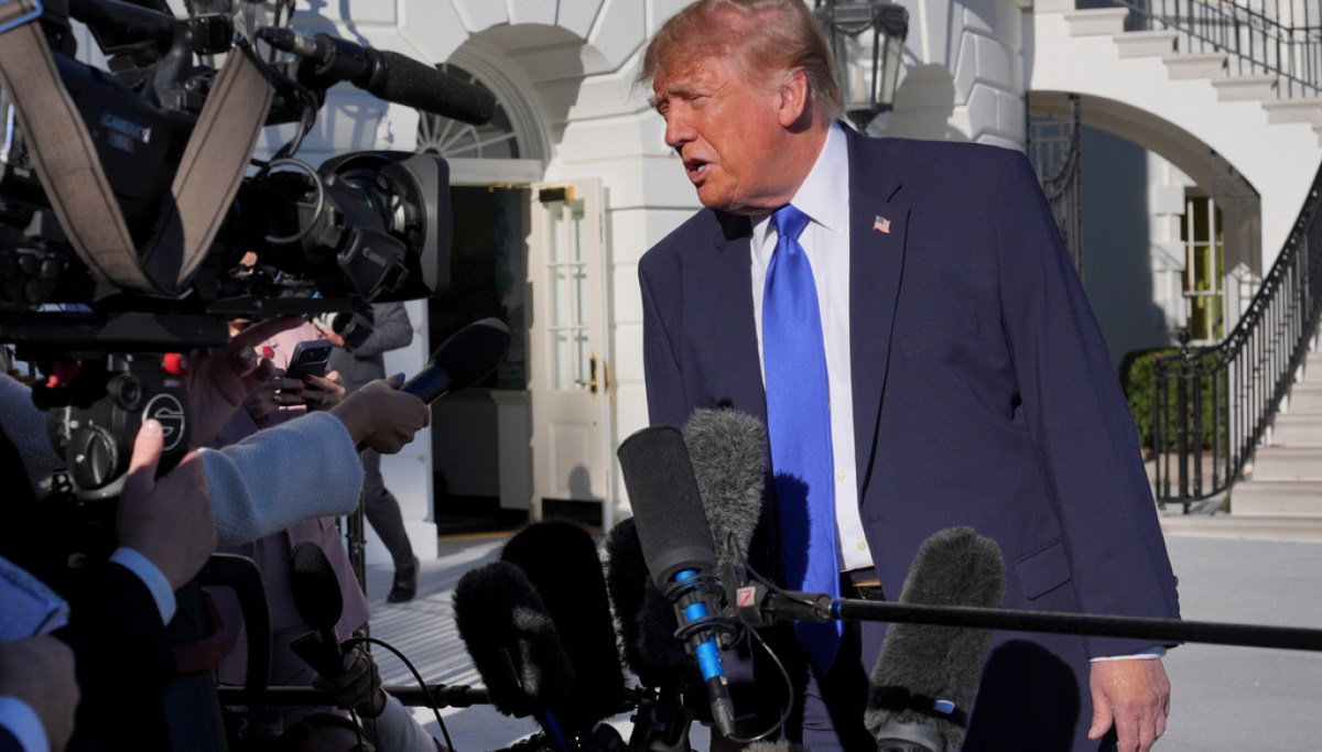 Trump says dishonest people have to be prosecuted after DOJ launches an investigation into Corey Lewandowski
