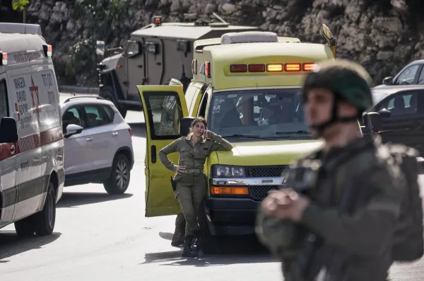Israel shuts down West Bank after two soliders shot dead by Palestinian gunmen