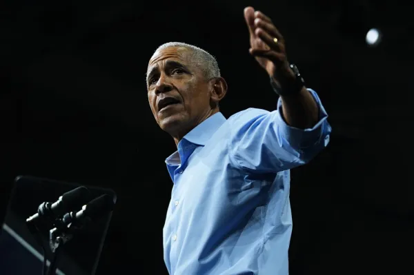 Obama makes the case for el Sayed and a Democratic Party that can disagree
