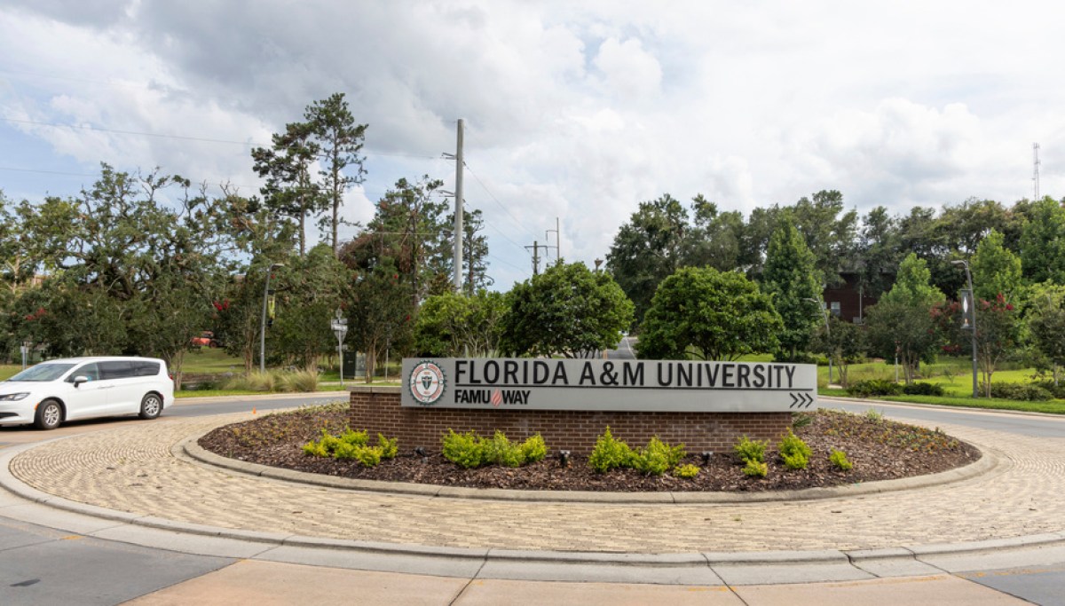 12 people, including 6 minors, injured in shooting near Florida university stadium - The Washington Post