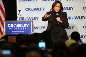 Kamala Harris urges Wisconsin women to ‘turn anger into action’ at Crowley rally