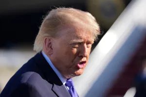 Trump warns Democrats against impeaching Pete Hegseth if they win the House
