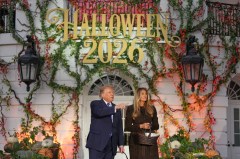 PHOTOS: Trump hosts trick-or-treaters at White House Halloween event