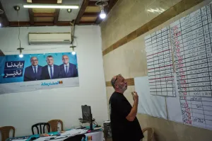 Netanyahu rivals face impossible political decision following official election results: Bibi, Arabs, or failure?