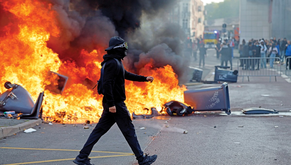 Éric Zemmour and the 2026 riots: France has a decision to make