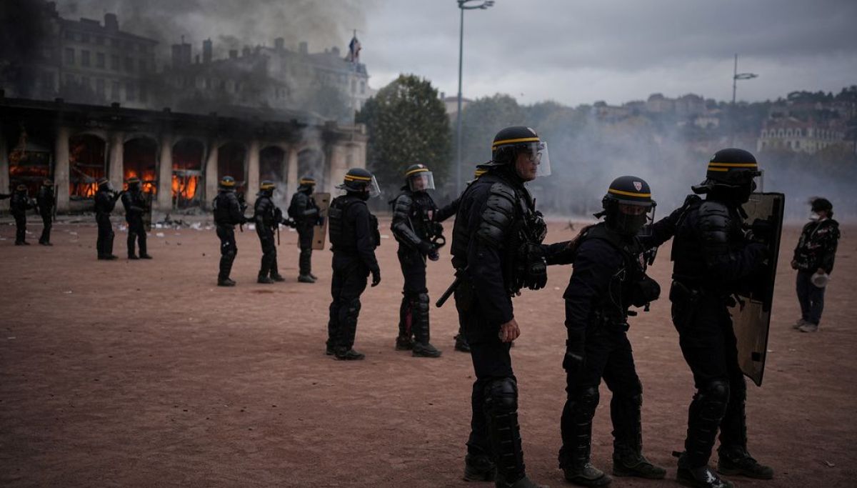 France’s threat to the US’s economic recovery