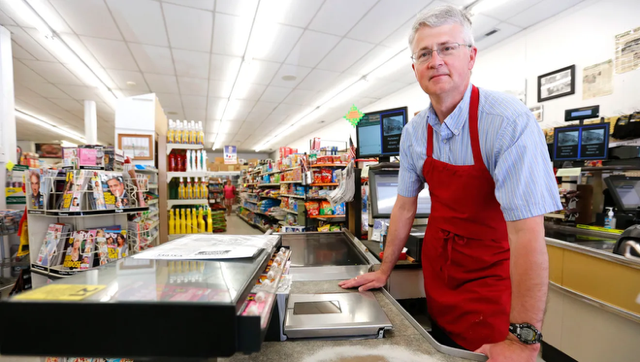 While the public fears AI, these Ohio and Iowa business owners are finding relief