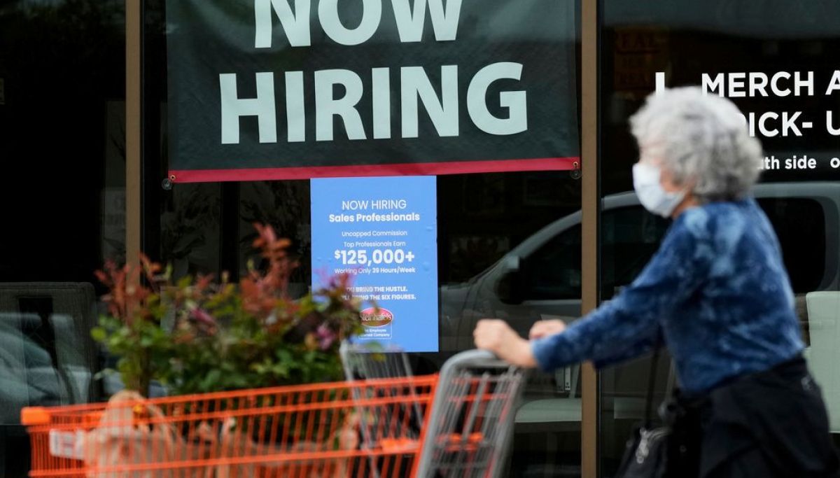 What to expect for inflation, jobs, stocks, and housing in the year ahead